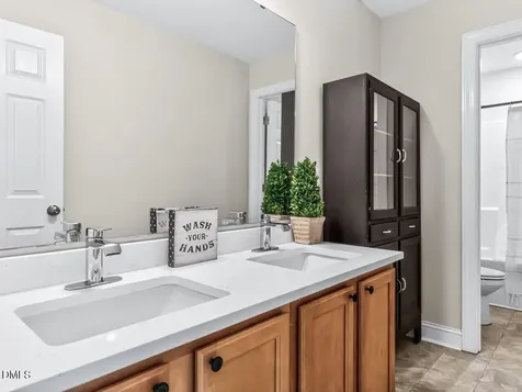 1111 Hunters Grande Trail Wendell NC 27591