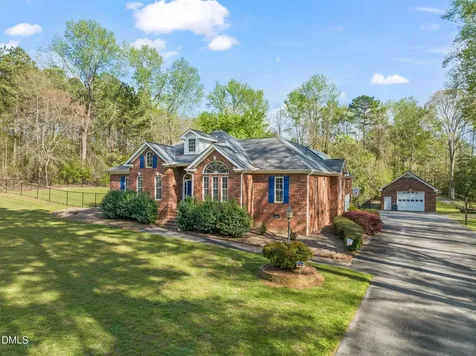 7132 Trappers Court Zebulon NC 27597