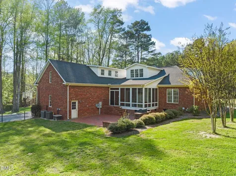 7132 Trappers Court Zebulon NC 27597