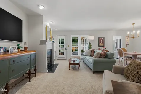 2424 Mapleton Lane Raleigh NC 27613