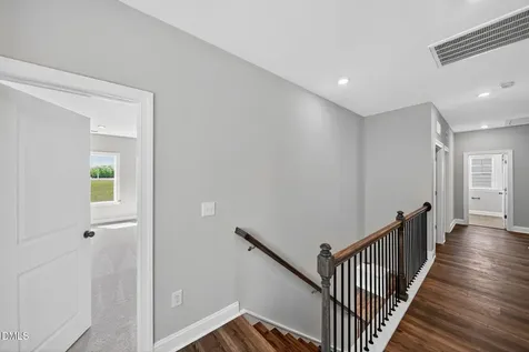2804 Warm Breeze Way Knightdale NC 27545