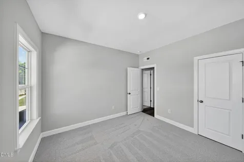 2804 Warm Breeze Way Knightdale NC 27545