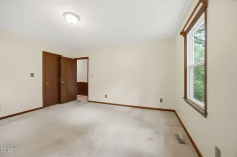 4708 Farmer Lane Raleigh NC 27606