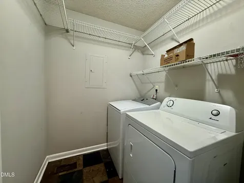 413 W Oak Avenue Wake Forest NC 27587