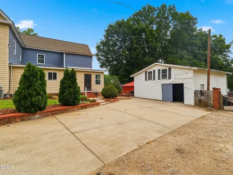 5 Lakewood Drive Wendell NC 27591