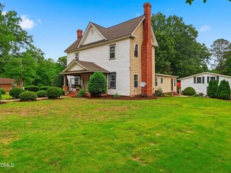 5 Lakewood Drive Wendell NC 27591