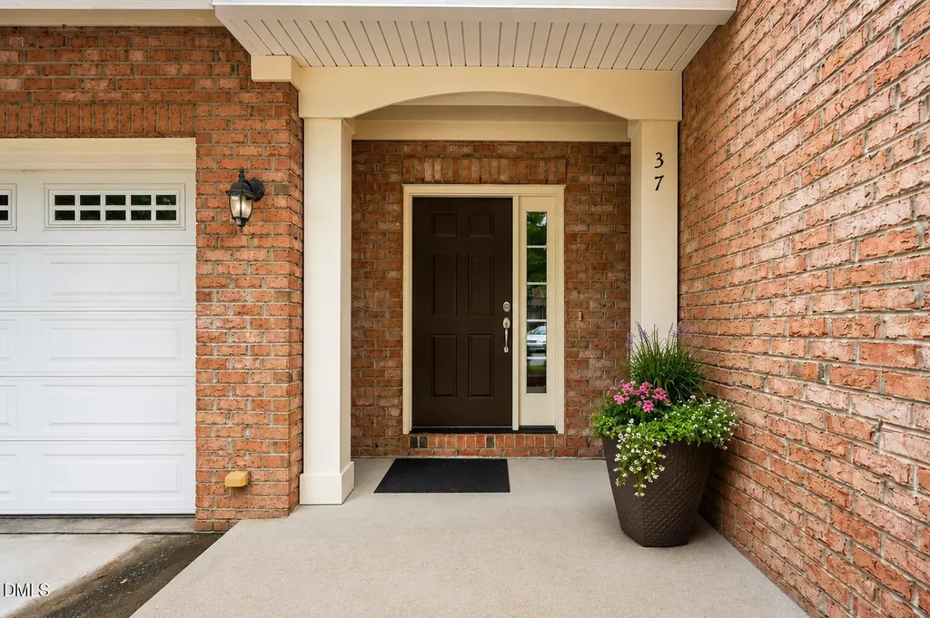 37 Abernathy Drive Chapel Hill NC 27517