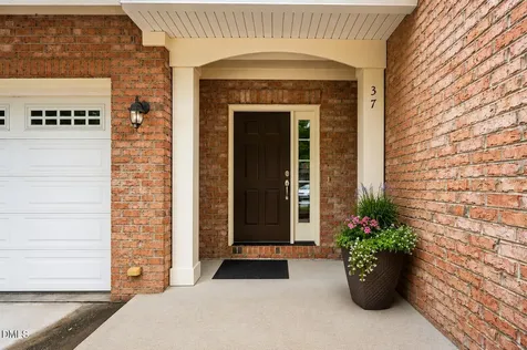 37 Abernathy Drive Chapel Hill NC 27517