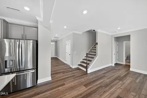 328 Oakwood Crest Drive Knightdale NC 27545