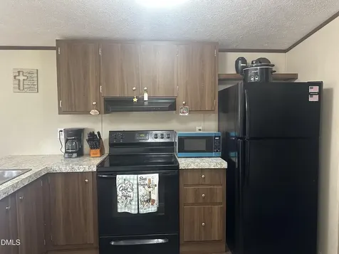 30 Fredrick Road Clinton NC 28328