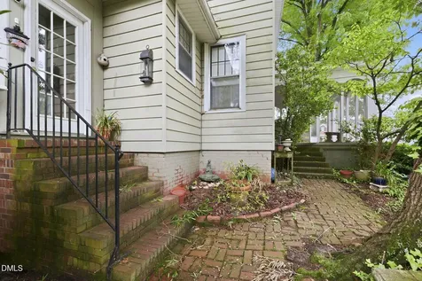 408 Piedmont Street Reidsville NC 27320
