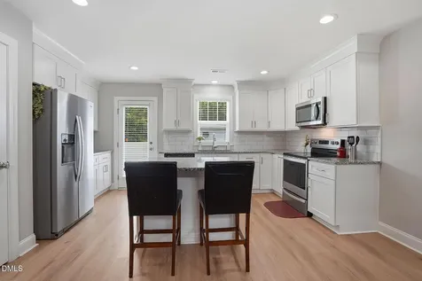 248 S Baker Street Four Oaks NC 27524