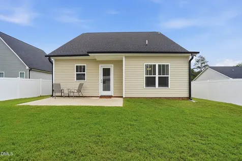 248 S Baker Street Four Oaks NC 27524