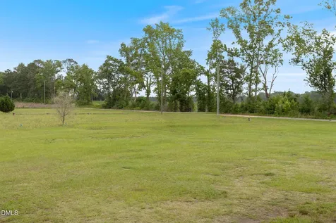 33 Chadburn Road Lumberton NC 28360