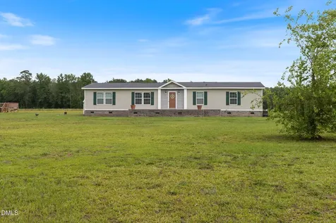 33 Chadburn Road Lumberton NC 28360