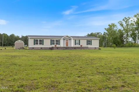 33 Chadburn Road Lumberton NC 28360