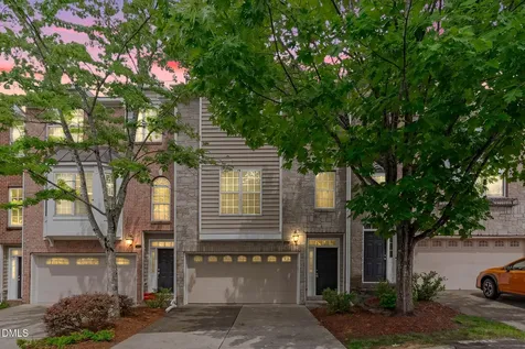 102 Cabernet Drive Chapel Hill NC 27516