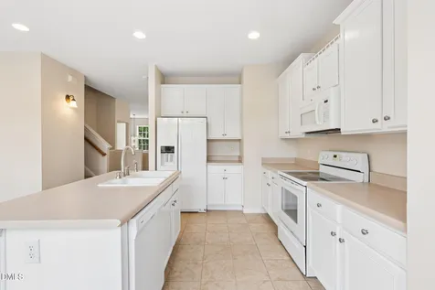 102 Cabernet Drive Chapel Hill NC 27516