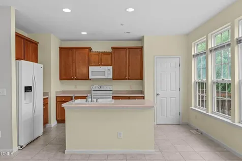 102 Cabernet Drive Chapel Hill NC 27516
