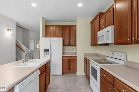102 Cabernet Drive Chapel Hill NC 27516