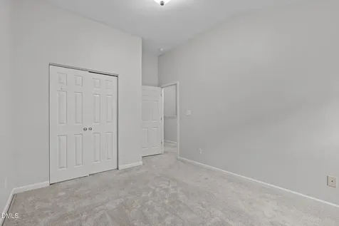 102 Cabernet Drive Chapel Hill NC 27516