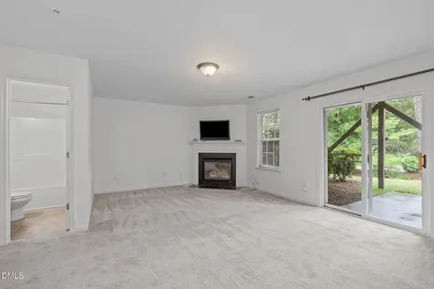 102 Cabernet Drive Chapel Hill NC 27516