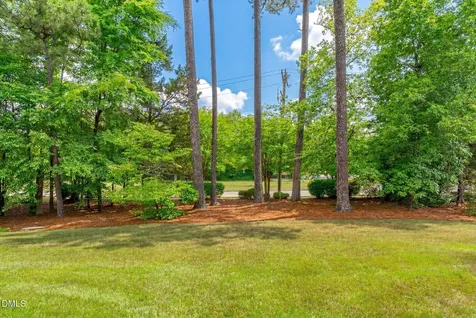 102 Cabernet Drive Chapel Hill NC 27516