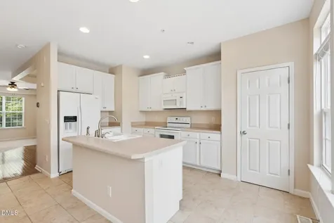102 Cabernet Drive Chapel Hill NC 27516
