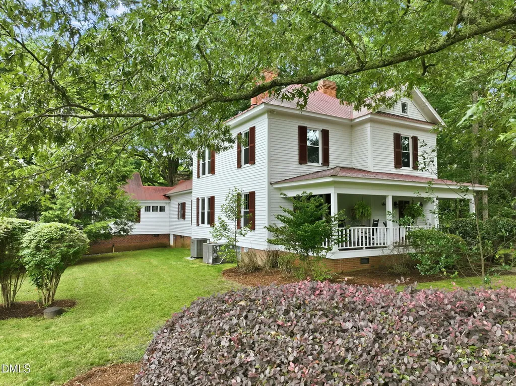 2102 Bahama Road Bahama NC 27503