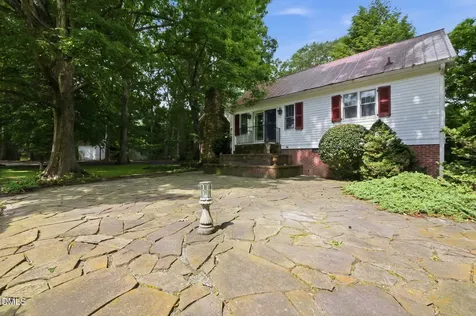 2102 Bahama Road Bahama NC 27503
