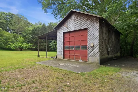 2102 Bahama Road Bahama NC 27503