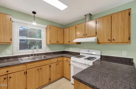 1224 Pineview Drive Raleigh NC 27606