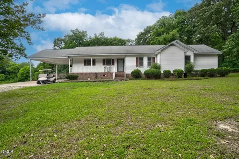 6562 Squirrel Den Road Bailey NC 27807