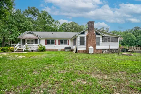 6562 Squirrel Den Road Bailey NC 27807