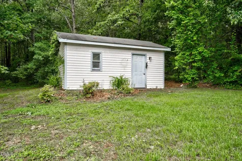6562 Squirrel Den Road Bailey NC 27807