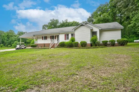 6562 Squirrel Den Road Bailey NC 27807