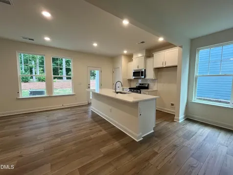 1318 Hammond Drive Mebane NC 27302