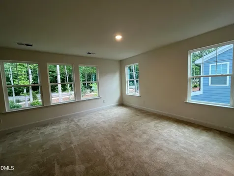 1318 Hammond Drive Mebane NC 27302