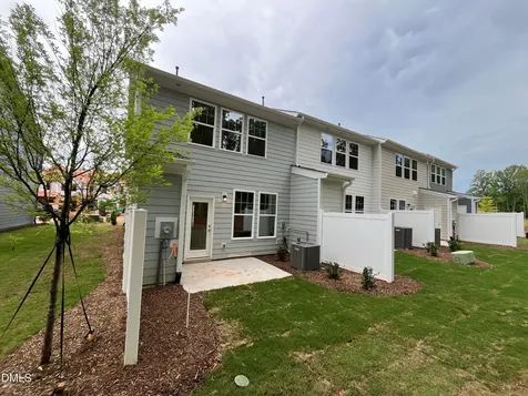 1318 Hammond Drive Mebane NC 27302