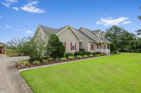 1202 Old Smith Chapel Road Mount Olive NC 28365