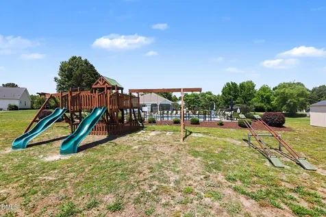 5013 Khaki Run Fuquay Varina NC 27526