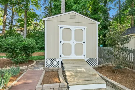117 Ridgepath Way Cary NC 27511
