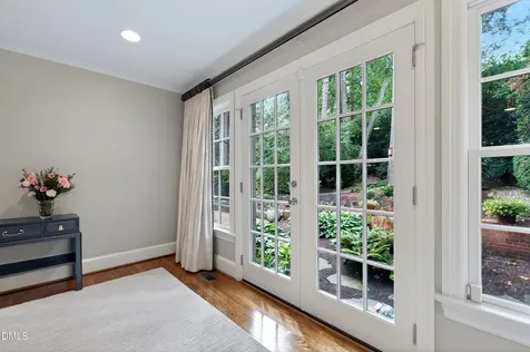 2507 Sanderson Drive Raleigh NC 27608
