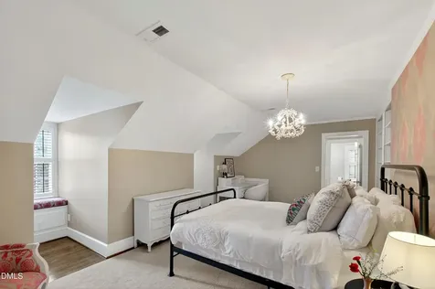 2507 Sanderson Drive Raleigh NC 27608