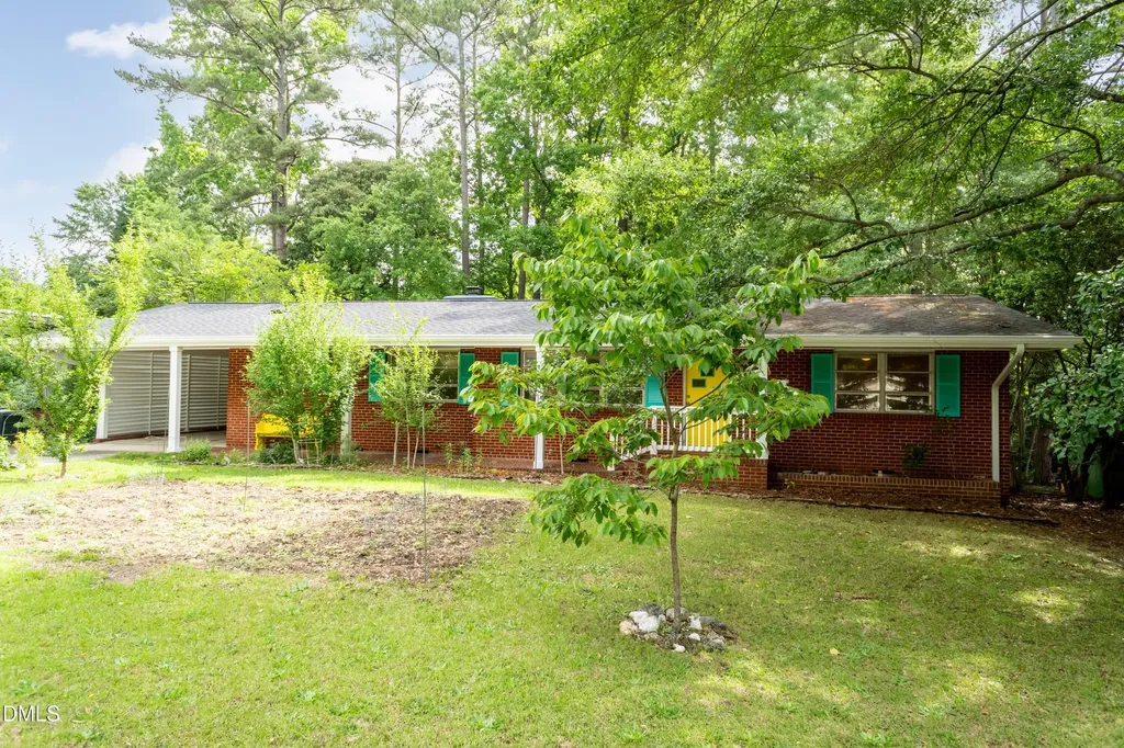 1602 Lakeside Drive Garner NC 27529