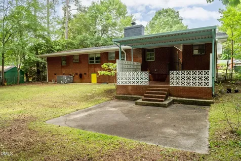 1602 Lakeside Drive Garner NC 27529