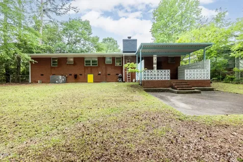 1602 Lakeside Drive Garner NC 27529