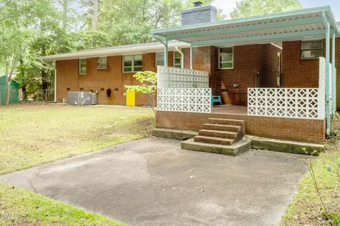 1602 Lakeside Drive Garner NC 27529