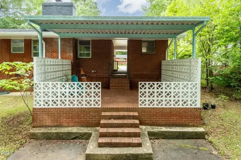 1602 Lakeside Drive Garner NC 27529