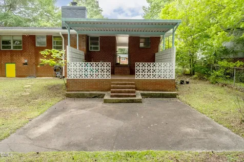 1602 Lakeside Drive Garner NC 27529